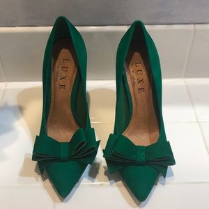 Green bow heels Luxe by Justfab